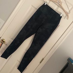 Alo high waist solarized tie dye leggings